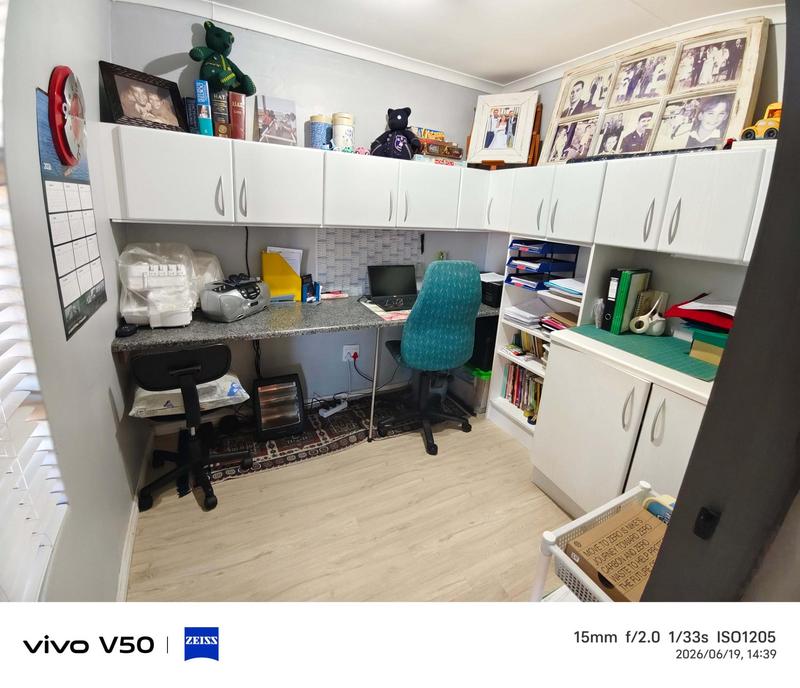 3 Bedroom Property for Sale in Hartenbos Western Cape